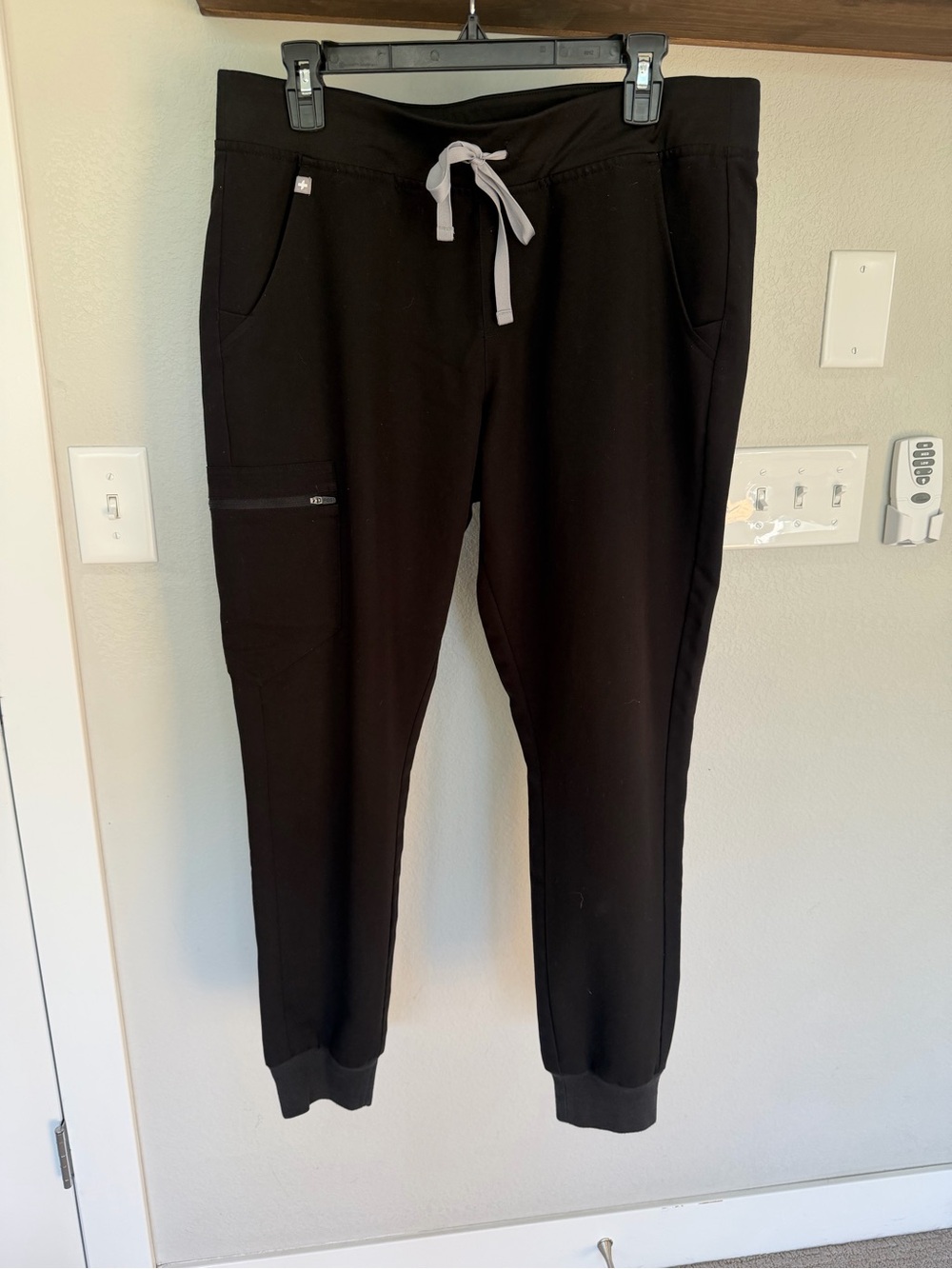 Figs Women’s Black Joggers with Gray Drawstring